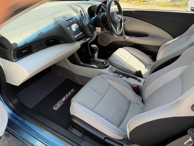 2010 Honda CR-Z JDM car for sale — photo 11 of 17