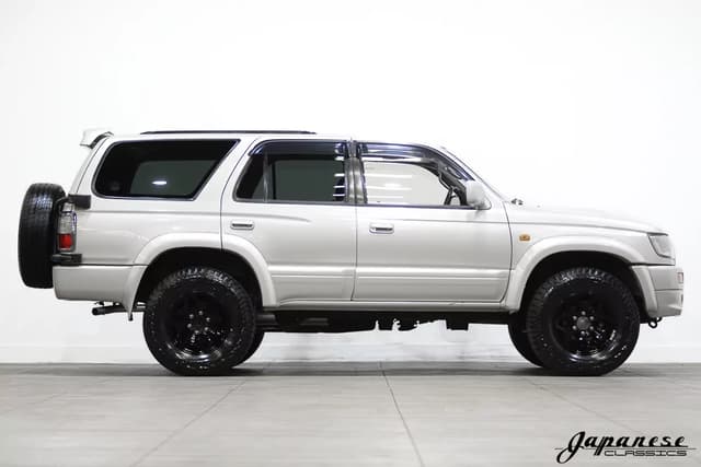 1996 Toyota Hilux JDM car for sale — photo 5 of 25