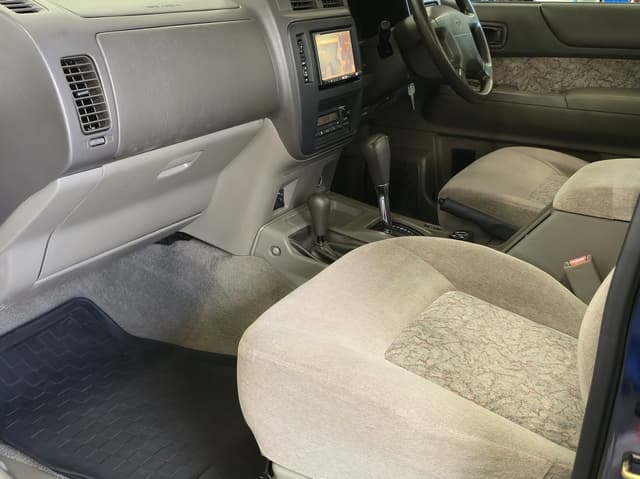 1998 Nissan Safari JDM car for sale — photo 11 of 25