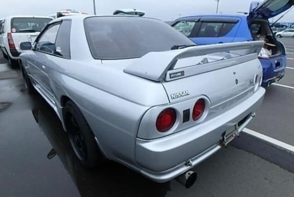 1994 Nissan Skyline JDM car for sale — photo 4 of 8