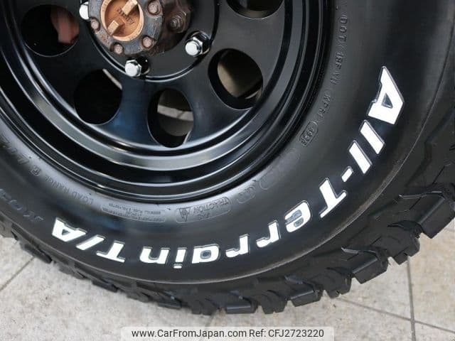 2001 Toyota Land Cruiser JDM car for sale — photo 13 of 20