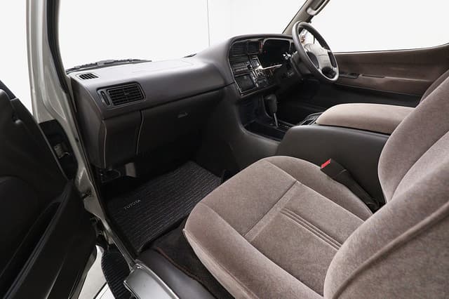 1997 Toyota HiAce JDM car for sale — photo 15 of 25