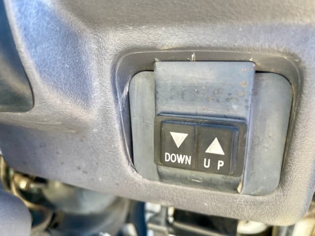 1995 Mitsubishi Minicab JDM car for sale — photo 22 of 25