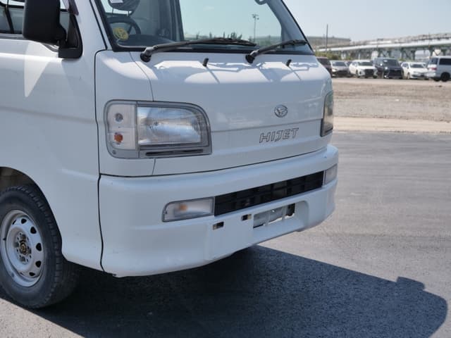 2001 Daihatsu Hijet JDM car for sale — photo 11 of 25