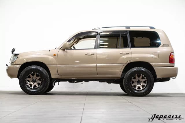 2000 Toyota Land Cruiser JDM car for sale — photo 4 of 25