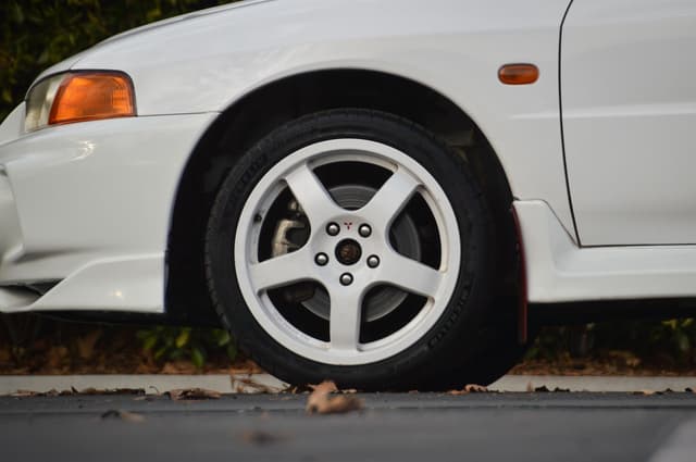 1996 Mitsubishi Lancer Evolution JDM car for sale — photo 14 of 25
