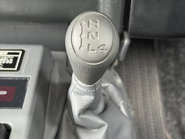 2000 Toyota Land Cruiser JDM car for sale — photo 5 of 13