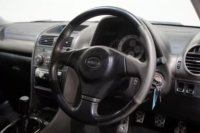 2000 Toyota Altezza JDM car for sale — photo 12 of 25