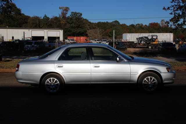1997 Toyota Cresta JDM car for sale — photo 2 of 23