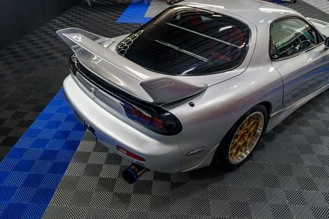 1998 Mazda RX-7 JDM car for sale — photo 4 of 17