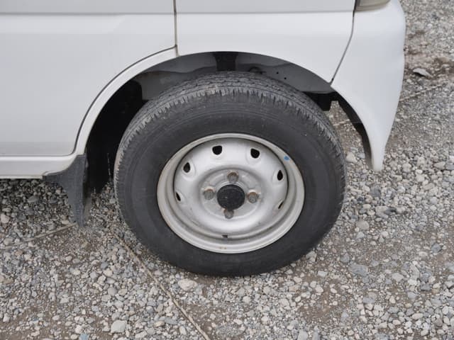 2001 Suzuki Every JDM car for sale — photo 21 of 25