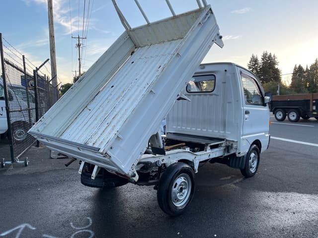 1991 Mitsubishi Minicab JDM car for sale — photo 9 of 25