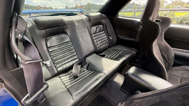 1998 Nissan Skyline JDM car for sale — photo 8 of 11