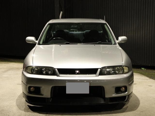 1998 Nissan Skyline JDM car for sale — photo 2 of 19