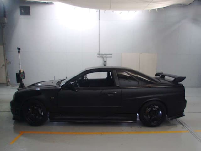 1998 Nissan Skyline JDM car for sale — photo 12 of 13