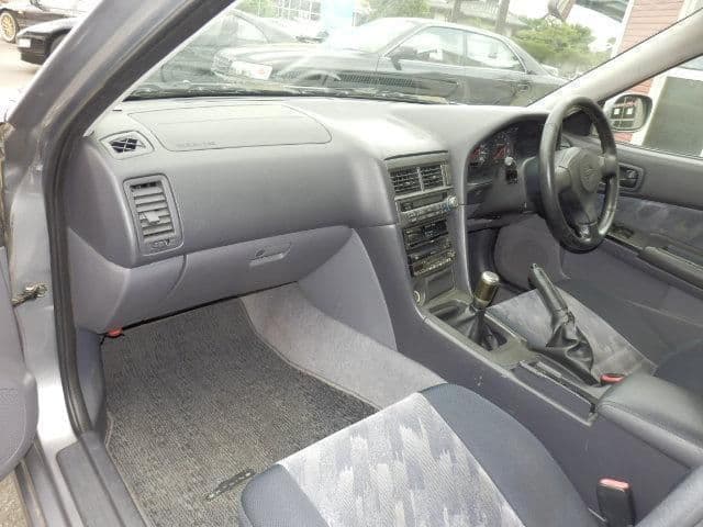 1998 Nissan Skyline JDM car for sale — photo 9 of 9