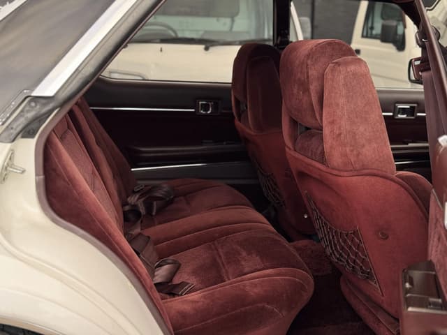 1986 Toyota Mark II JDM car for sale — photo 15 of 25