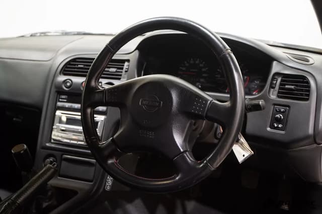 1997 Nissan Skyline JDM car for sale — photo 12 of 25
