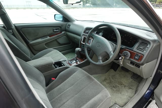 1999 Toyota Chaser JDM car for sale — photo 12 of 17