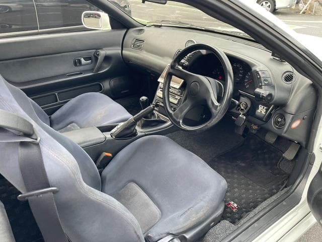 1993 Nissan Skyline JDM car for sale — photo 11 of 20
