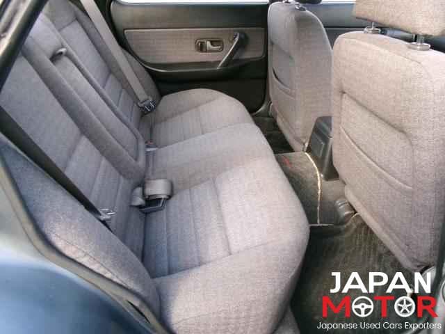 1991 Nissan Skyline JDM car for sale — photo 5 of 9