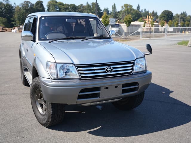 1997 Toyota Land Cruiser JDM car for sale — photo 4 of 10
