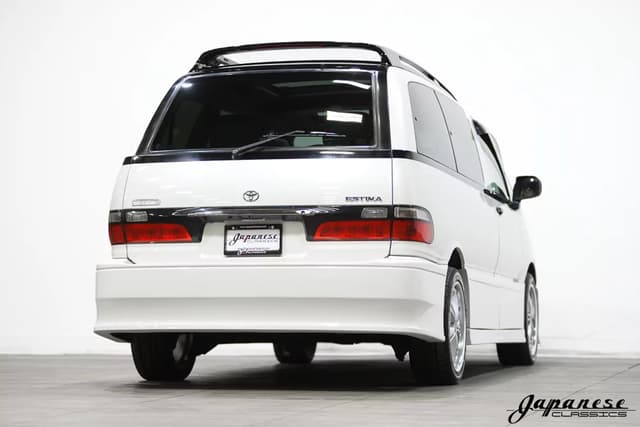1998 Toyota Estima JDM car for sale — photo 8 of 25