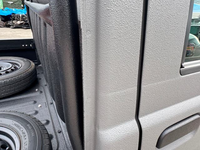 2000 Daihatsu Hijet JDM car for sale — photo 7 of 11