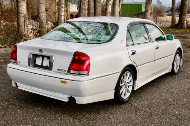 2001 Toyota Majesta JDM car for sale — photo 7 of 19