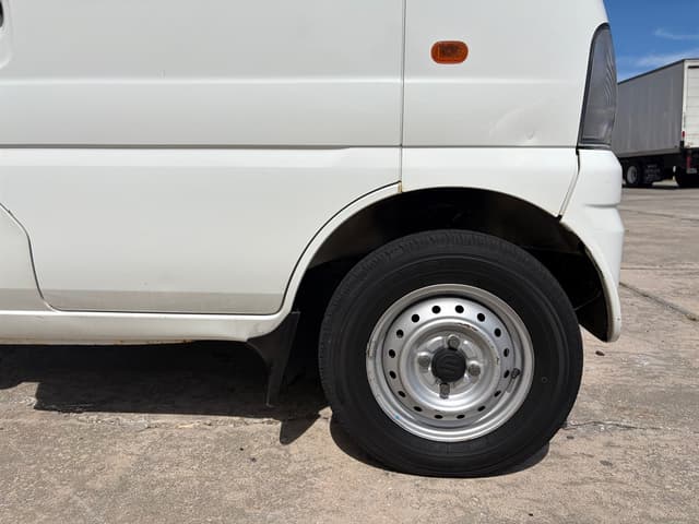2001 Suzuki Carry JDM car for sale — photo 11 of 18
