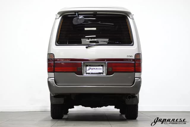 1996 Toyota HiAce JDM car for sale — photo 7 of 25