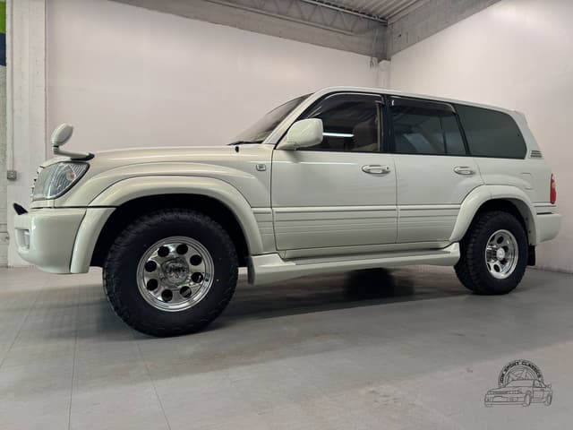 1998 Toyota Land Cruiser JDM car for sale — photo 10 of 25