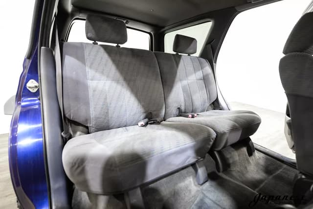 1996 Toyota Hilux JDM car for sale — photo 16 of 25