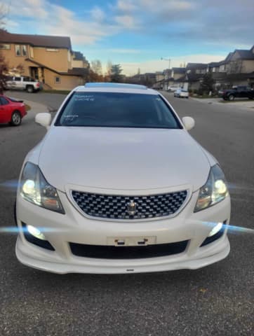 2008 Toyota Crown JDM car for sale — photo 5 of 9