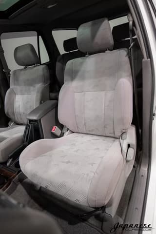 2000 Toyota Hilux Surf JDM car for sale — photo 17 of 25