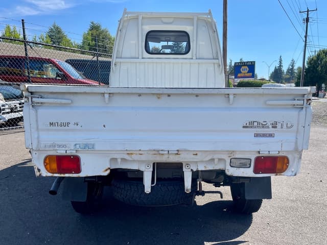 1994 Mitsubishi Minicab JDM car for sale — photo 7 of 25