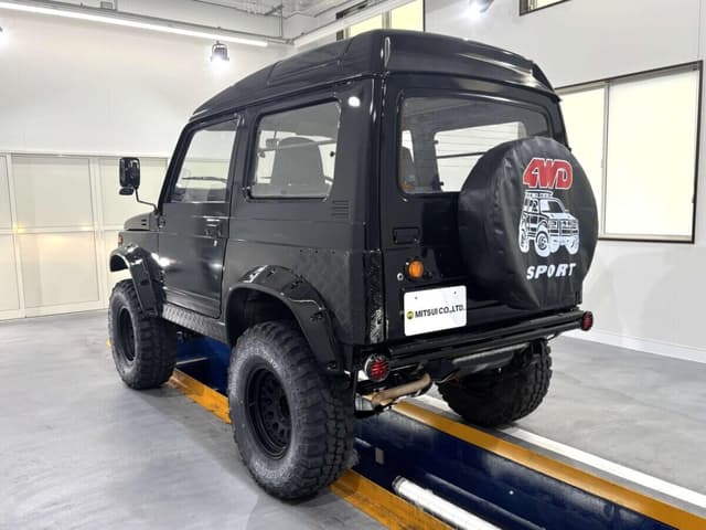 1994 Suzuki Jimny JDM car for sale — photo 4 of 25