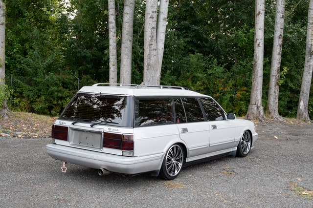 1993 Toyota Crown JDM car for sale — photo 6 of 15