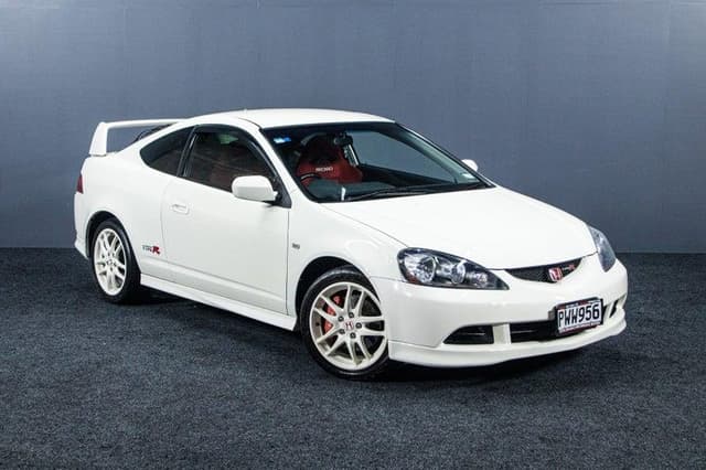 2005 Honda Integra JDM car for sale — photo 12 of 18