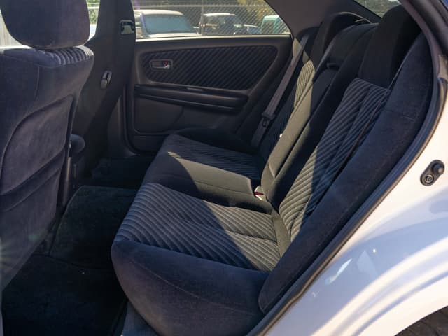 1996 Toyota Chaser JDM car for sale — photo 14 of 21