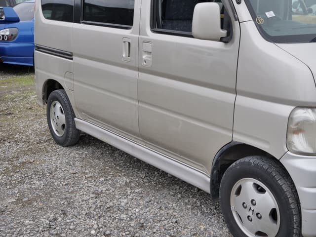 2001 Honda Vamos JDM car for sale — photo 10 of 25