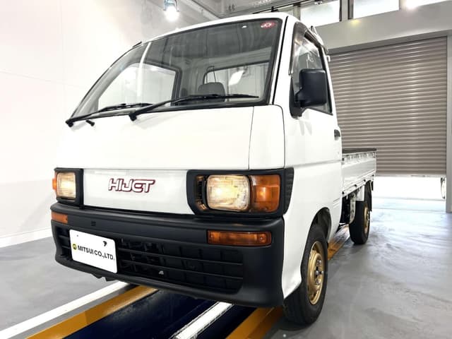 1995 Daihatsu Hijet JDM car for sale — photo 2 of 25