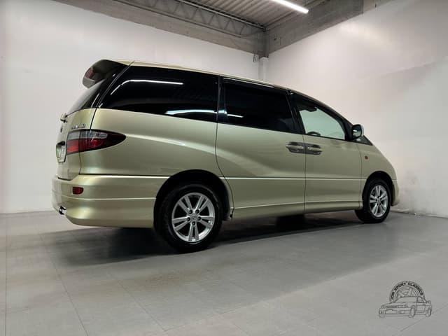 2000 Toyota Estima JDM car for sale — photo 21 of 25