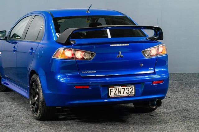 2011 Mitsubishi Lancer JDM car for sale — photo 10 of 18