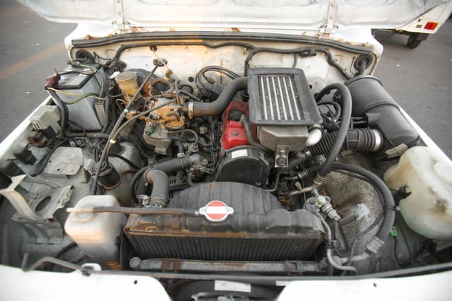 1998 Suzuki Jimny JDM car for sale — photo 21 of 25