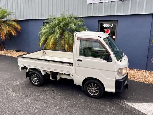 1999 Daihatsu Hijet JDM car for sale — photo 4 of 18