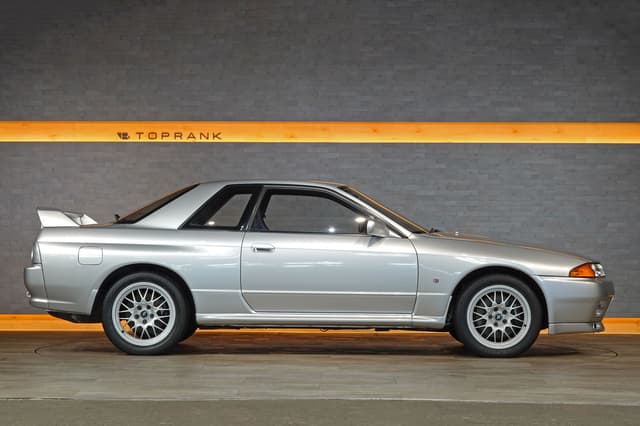 1994 Nissan Skyline JDM car for sale — photo 19 of 25