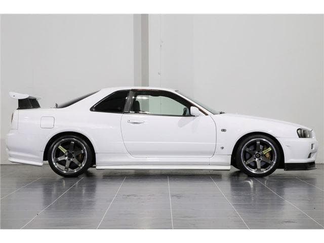 2000 Nissan Skyline JDM car for sale — photo 3 of 25