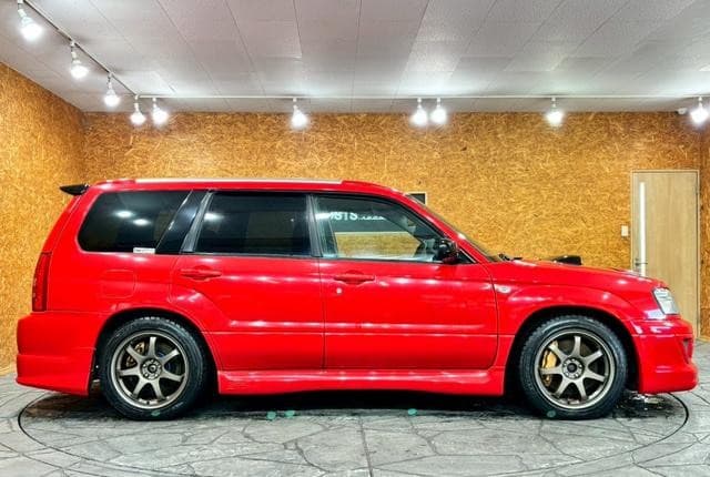 2004 Subaru Forester JDM car for sale — photo 8 of 25