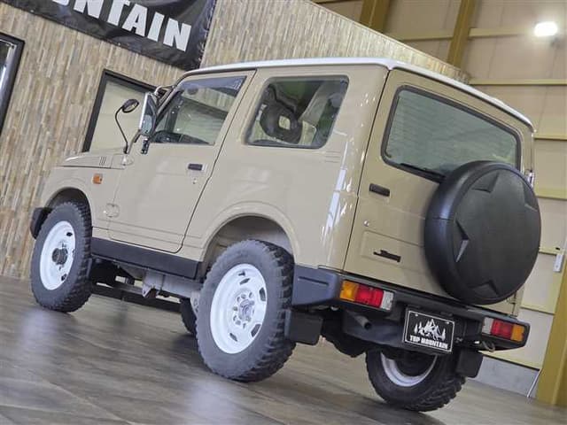 1996 Suzuki Jimny JDM car for sale — photo 3 of 24